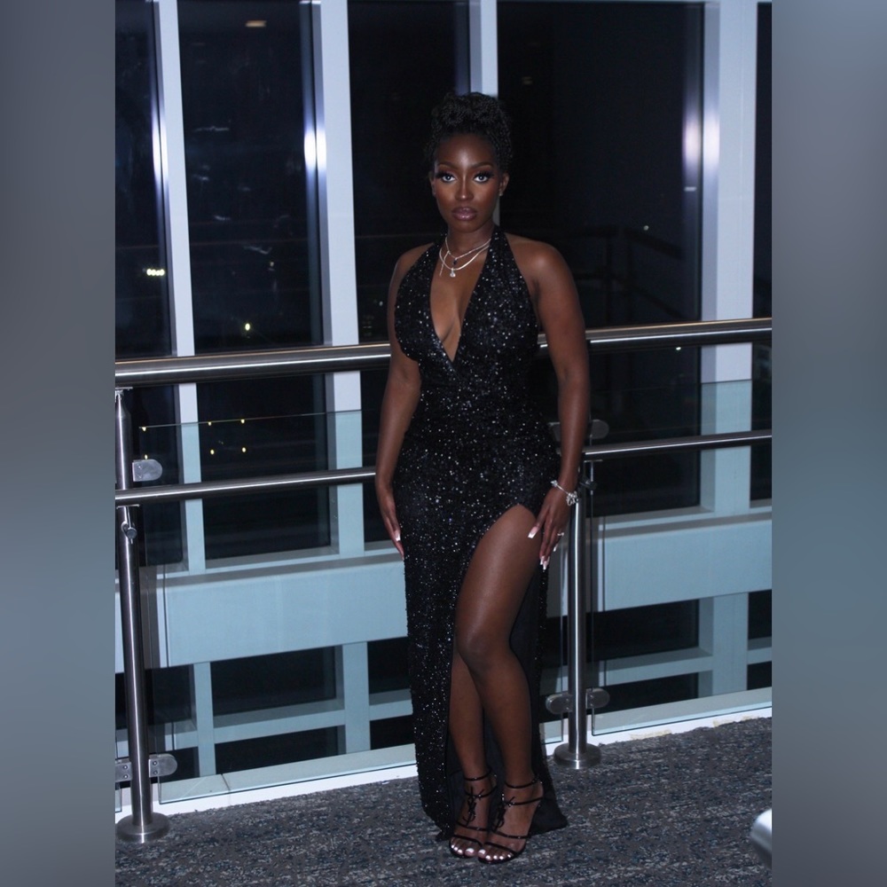 Black dress